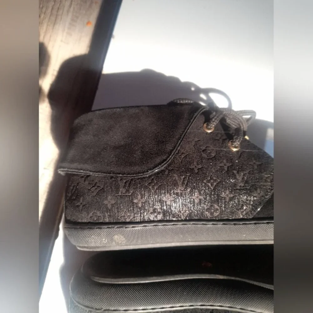 LOUIS VUITTON Boots Heel Monogram Suede Black EU36.5 RARE! - Picture 10 of 16